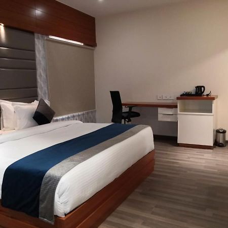 Robusta Inn Чикмагалур Экстерьер фото